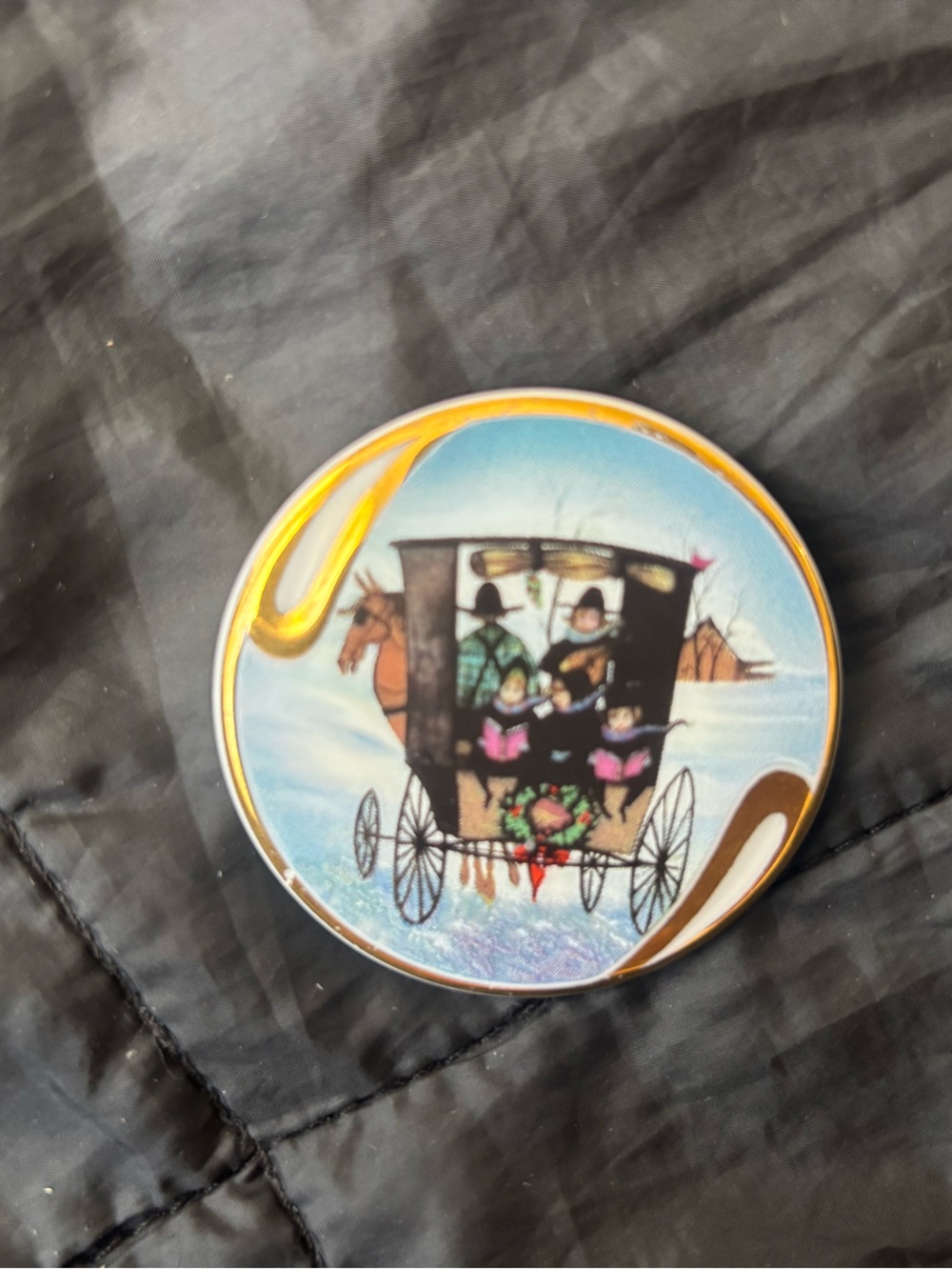 Pat Buckley Moss #26865 pin/pendant 1996